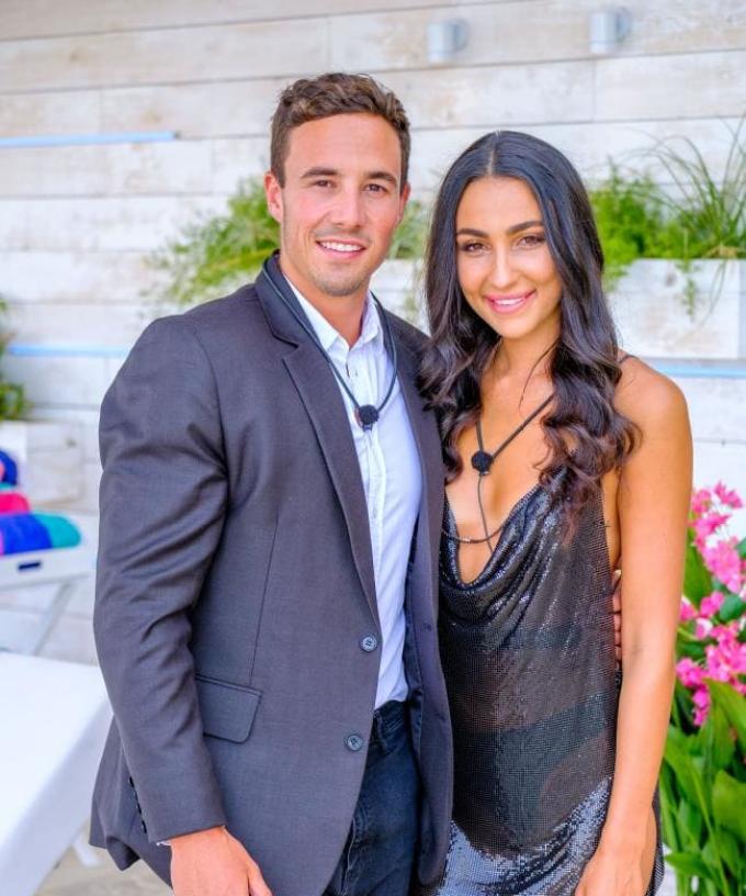 Love Island Australia Cassidy Goes On Two Dates After Grant
