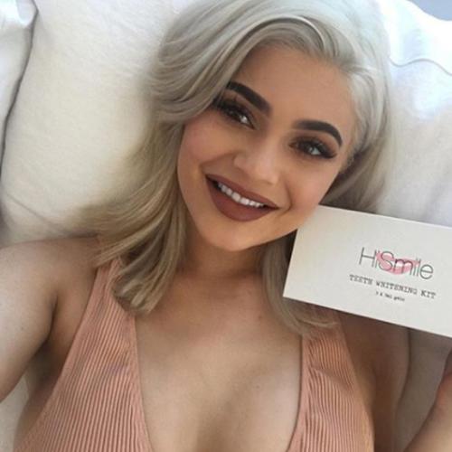 Does The Insta Famous HiSmile Teeth Whitening Actually Work?