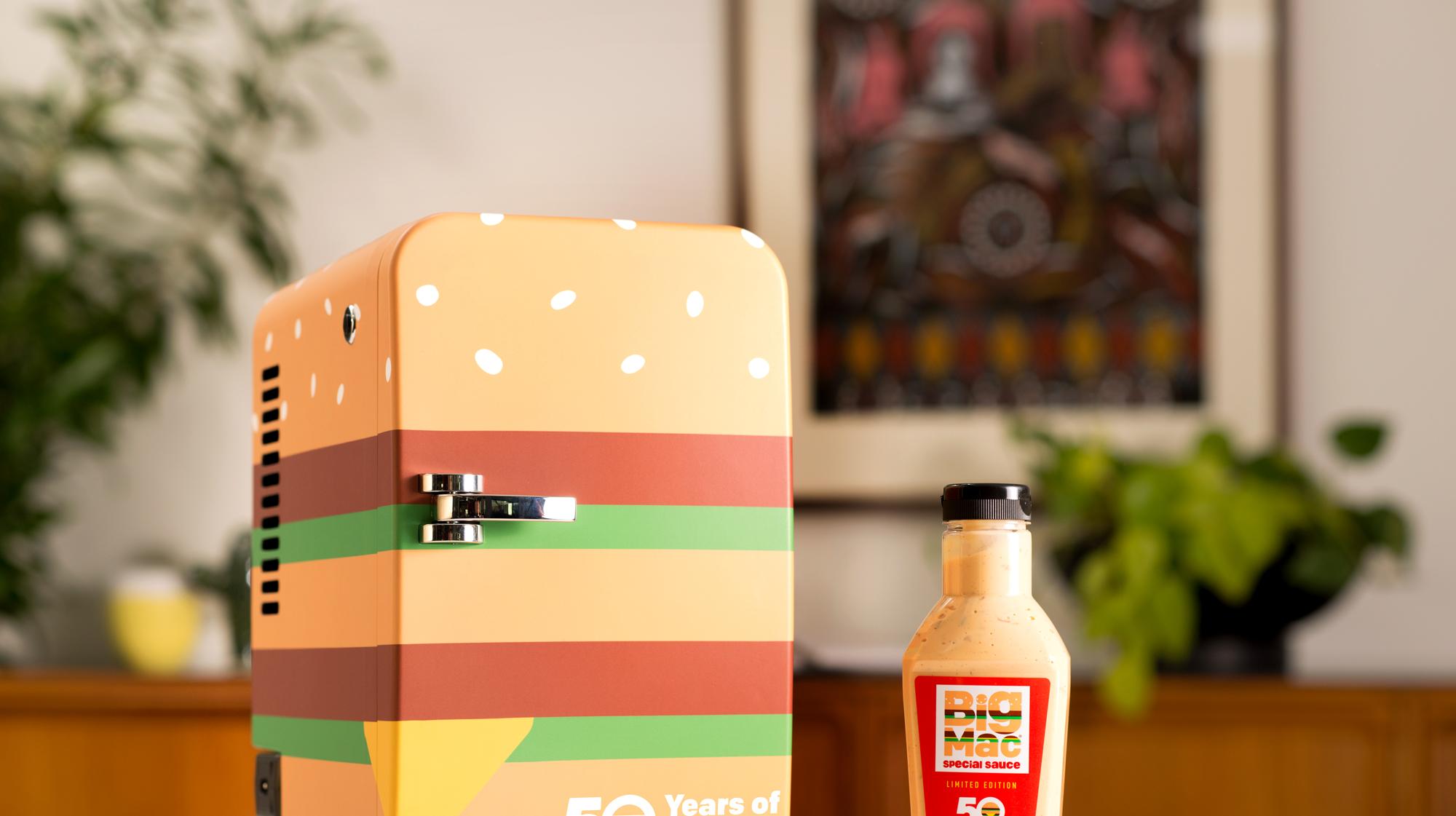 mcdonaldsbigmacminifridge.jpeg