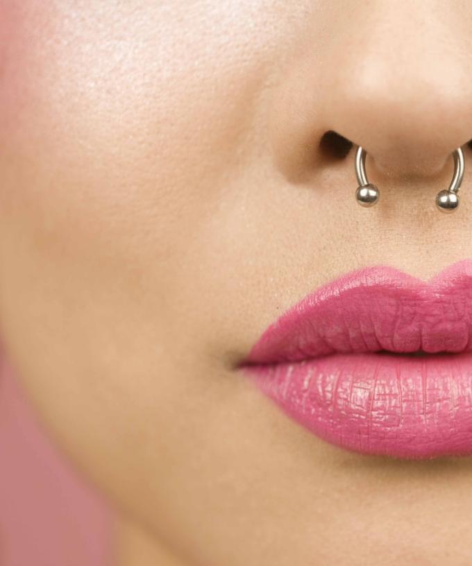 Woman Left Paraplegic After Getting Nose Pierced