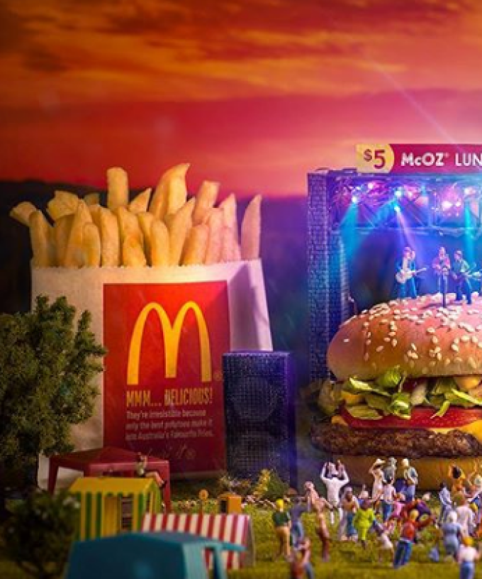 what time does mcdonalds open in the morning