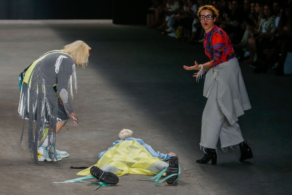 Dies After Collapsing On Catwalk