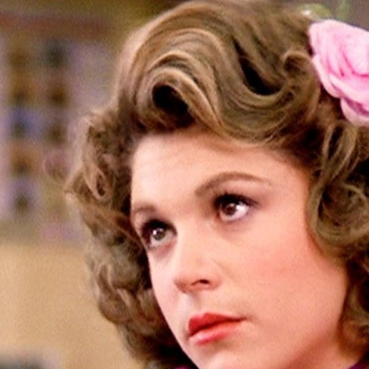 Dinah manoff images