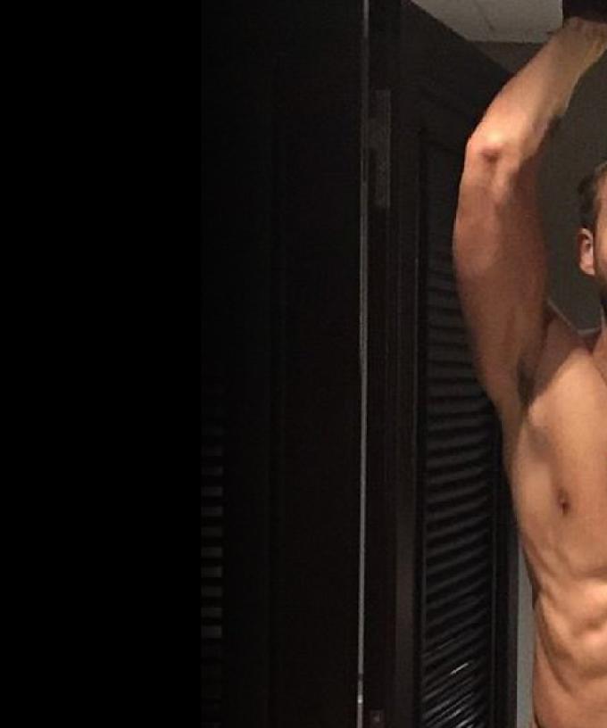Sixpack selfie Sixpack selfie