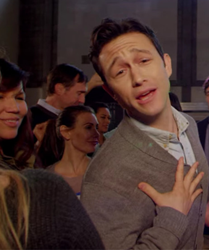 Joseph Gordon Levitt Sings His Love Of Mums In Hilarious Video