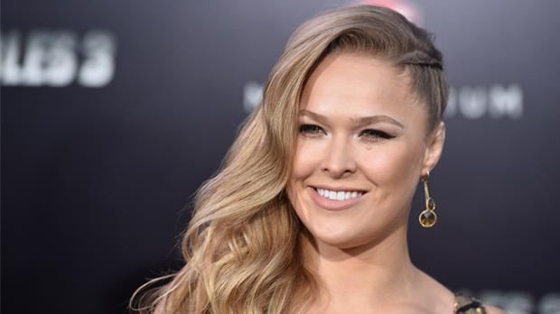 Ronda Rousey Strips Fully-Naked in Body Paint Photoshoot