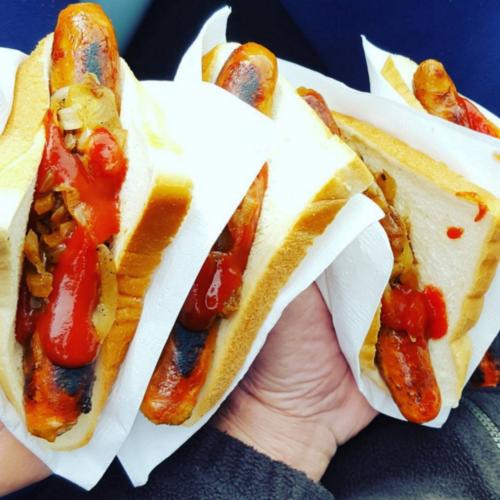 Very Bad News If You Love A Bunnings Sausage Sizzle