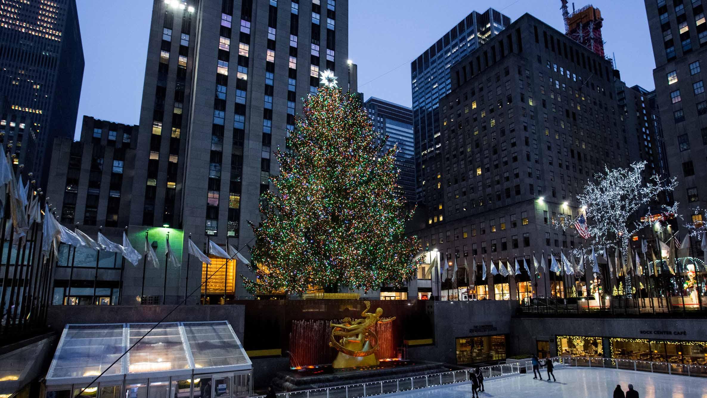 RockerfellerCenterChristmasTree2018