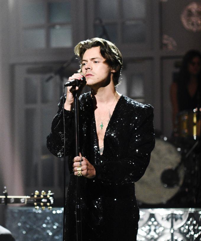 Harry Styles Debuts His New Song Watermelon Sugar While Hosting Snl