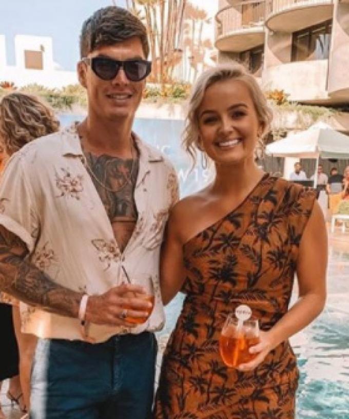 The Bachelor S Elly Miles And Love Island S Adam Farrugia Spark Dating Rumours