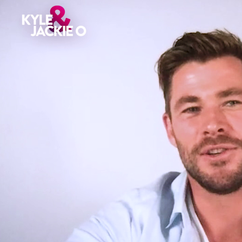 Chris Hemsworth talks 'Extraction' via Zoom with Kyle & Jackie O