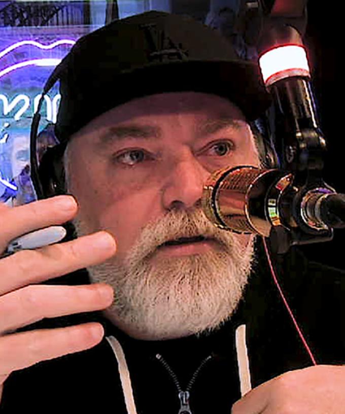 Kyle S Emotional On Air Reveal Will Have You In Tears Kyle S Emotional On Air Reveal Will Have You In Tears