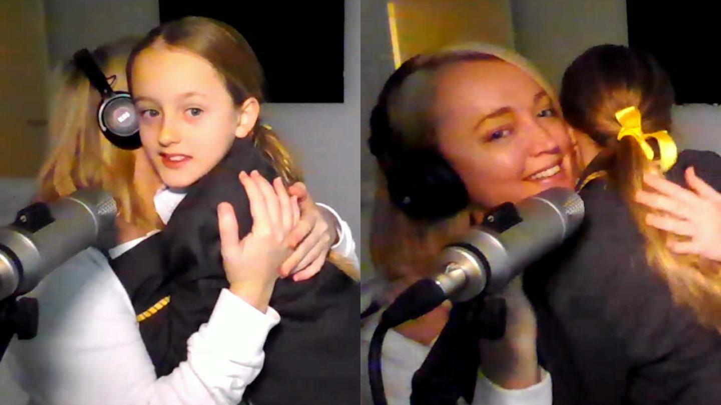 When Jackie's daughter interrupts the show 😍