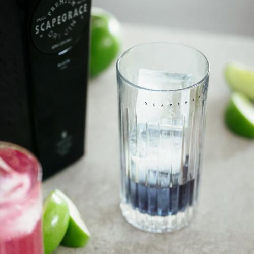Move Over Rose: Black Colour Changing Gin Now Exists!