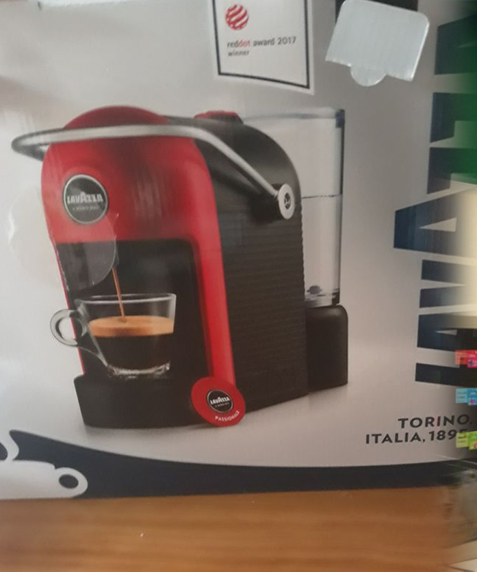Woolworths Is Currently Slinging 99 Coffee Machines For Free