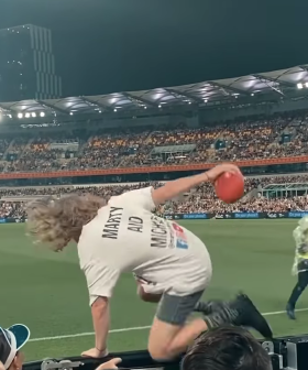 AFL Streaking Internet Pranksters Marty & Michael Apologise For Stunt