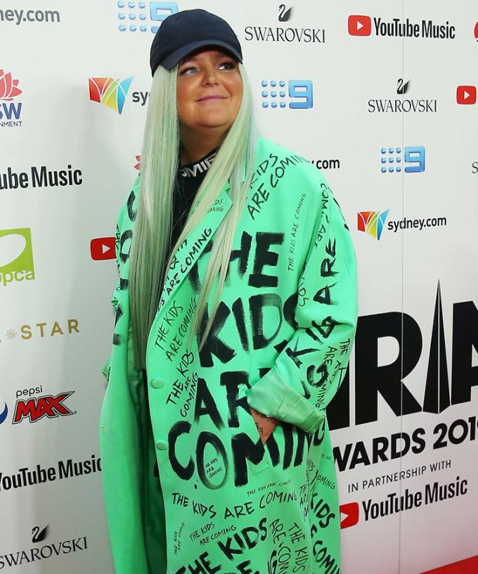 Tones And I Tops Apple Uk Streaming Chart With Her Smash Hit Dance Monkey