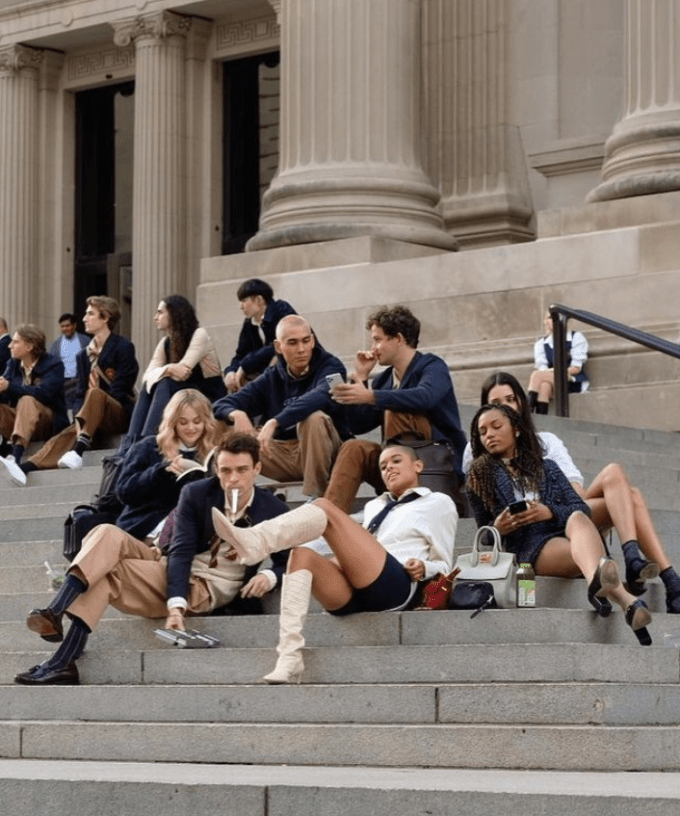 New Characters Revealed In Gossip Girl S Upcoming Reboot