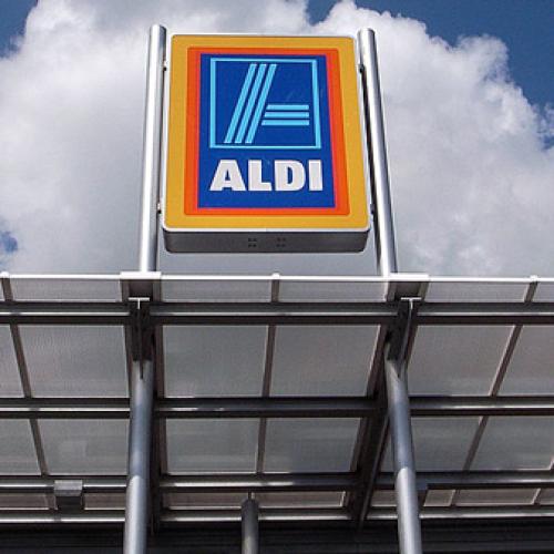 Aldi Shopper Left Stunned At The Checkout After Amazing Gesture From Another Customer