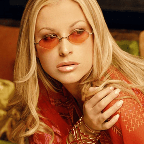 Kate's Attempt To Replicate Anastacia's Iconic Sunglasses Look Awkwardly Backfired