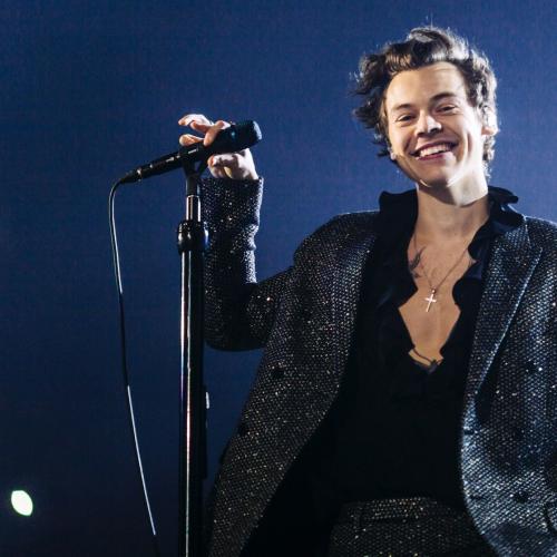 Nooooo! As If 2022 Couldn't Get Off To A Worse Start, Harry Styles Cancels His Australian Tour!