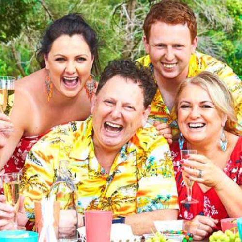 Travel Guides Is Taking Applications For New Travellers To Join The Show!