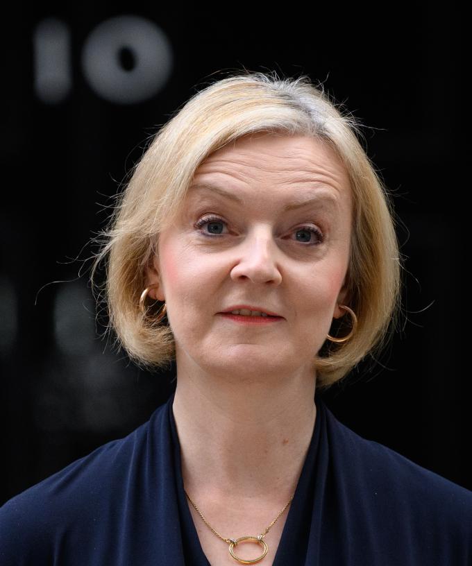 Uk Prime Minister Liz Truss Resigns After Just Six Weeks In Power!