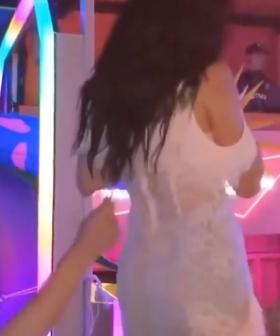 The Wild Moment a Fan Secretly Pulled Out Katy Perry's Hair Extension and Framed It